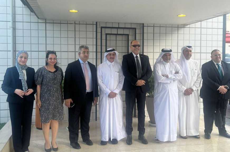 وزير العمل يلتقي رئيس غرفة تجارة وصناعة قطر لتفعيل التعاون في الملفات المشتركة