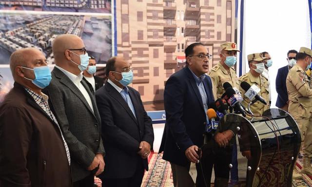 رئيس الوزراء في السويس 