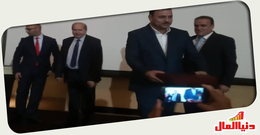الأستاذ زايد هنداوي ممثل شركة العقبة للتعليم بمصر