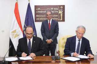 توقيع اتفاقية تعاون بين هيئة تنمية صناعة تكنولوجيا المعلومات وجامعة العريش