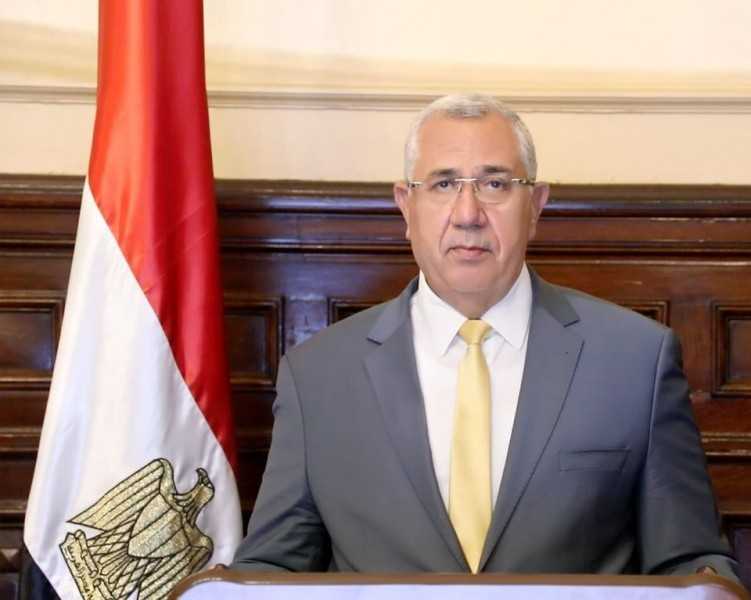 مفتشوا الحجر الزراعي يواصلون العمل خلال إجازة عيد لتسهيل إجراءات التصدير وفحص السلع المستوردة