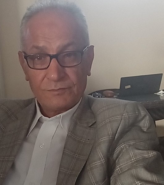 الكاتب الصحفي عبدالله حشيش