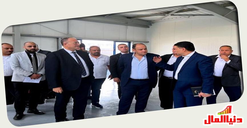 وزير التجارة والصناعة يتفقد عدد من المدابغ