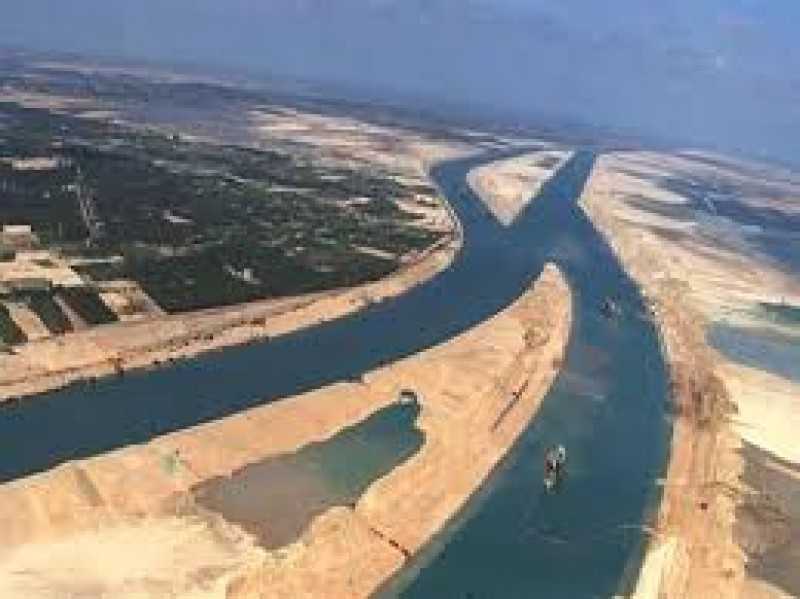 قناة السويس تعفي سفينة إنقاذ ” الخزان صافر” من رسوم العبور