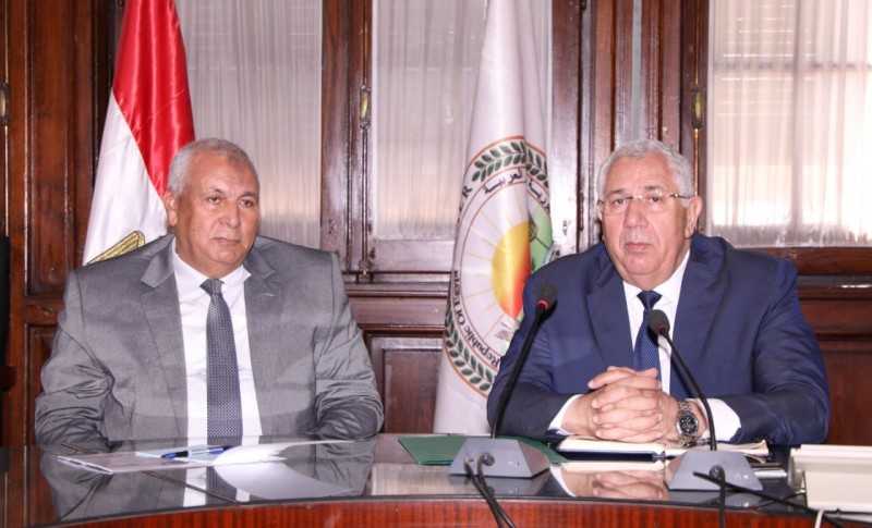 ”القصير” و ”الزملوط” يبحثان سبل دعم مشروع واحة الحرير  بالوادي الجديد