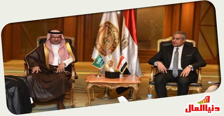 وزير القوى العاملة المصري - نائب وزير الموارد البشرية السعودي