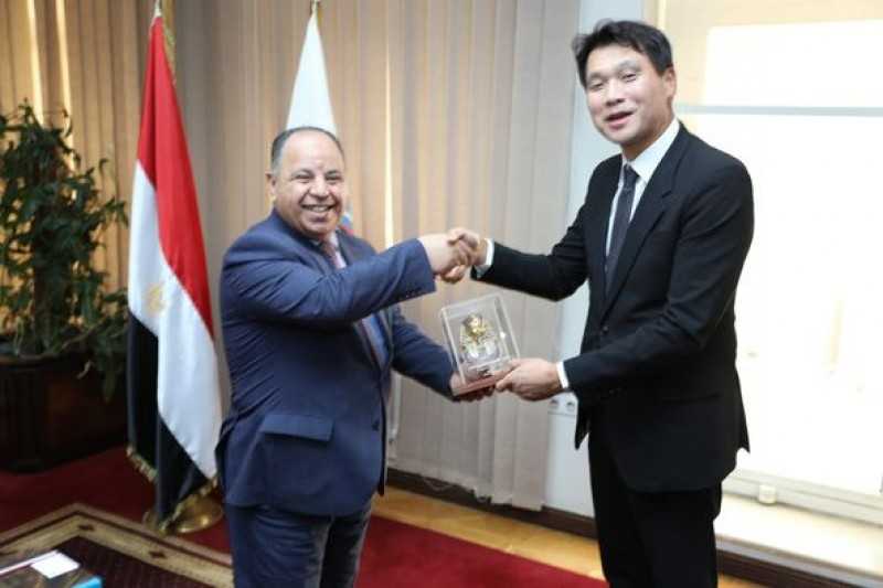 وزير المالية يعرب عن تقديره لدور سفير كوريا الجنوبية بالقاهرة في تعزيز العلاقات بين البلدين