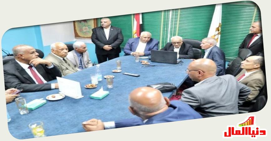 وزير التربية والتعليم ومديري المديريات
