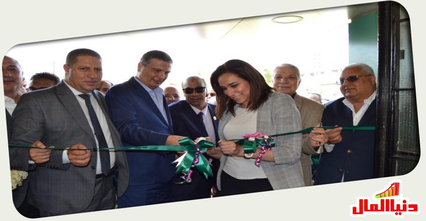 علاء فاروق رئيس مجلس إدارة البنك الزراعي المصري -نهال بلبع نائب محافظ البحيرة