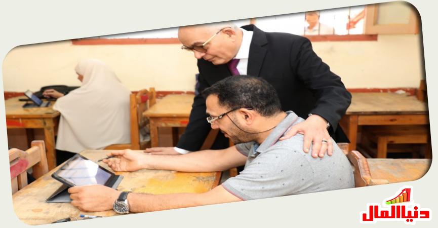 وزير التربية والتعليم والتعليم الفنى يتفقد  التصحيح الإلكتروني 