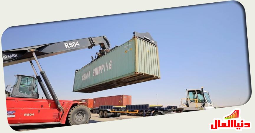 ميناء أكتوبر الجاف