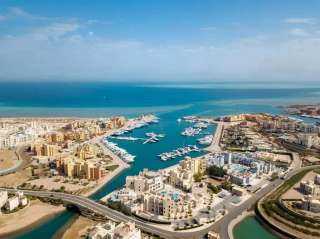 منح الأجانب الوافدين على متن اليخوت السياحية الأجنبية إقامة سياحية لمدة 3 شهور بدلاً من شهر .