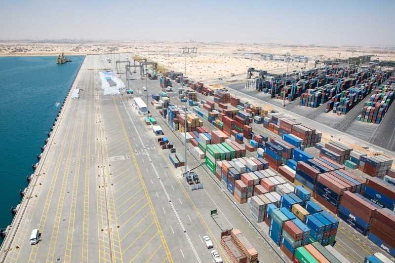 مدبولي يتابع  تبسيط إجراءات الإفراج الجمركي عن البضائع بالموانئ