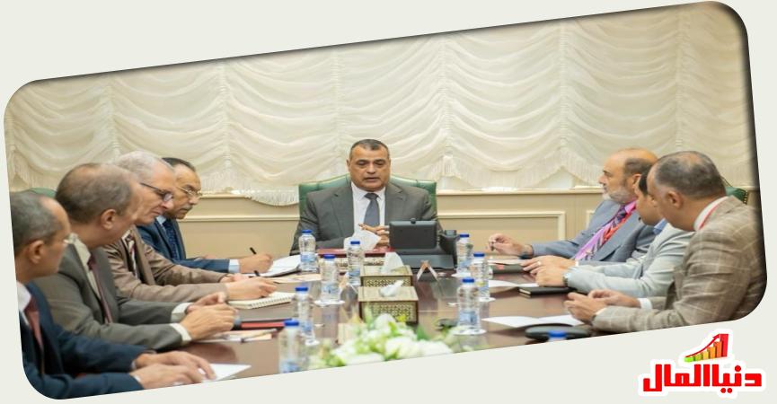 وزير الدولة للإنتاج الحربي المصري - وفد كوميكا 21” 