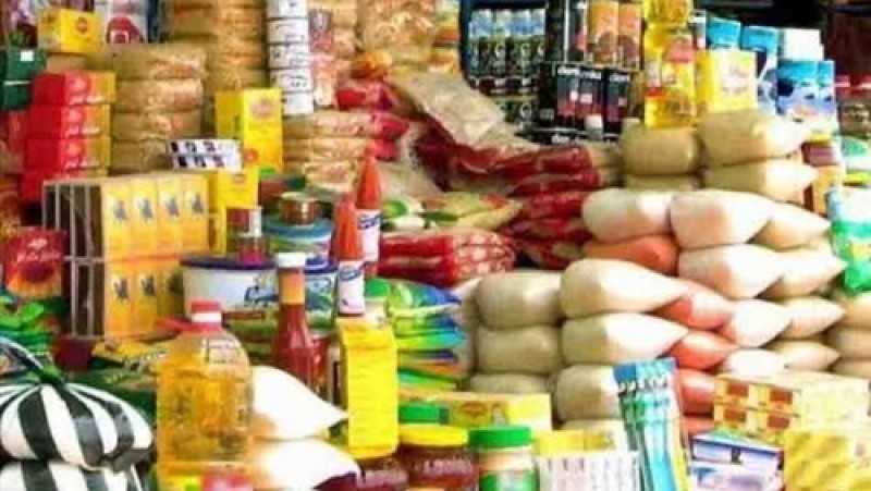 عضو شعبة المواد الغذائية: تخزين كبار التجار كميات ضخمة من السكر أدى لتعطيش السوق  وزيادة الأسعار
