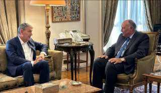 وزير الخارجية المصري سامح شكري يلتقي المفوض العام لوكالة الأونروا في القاهرة