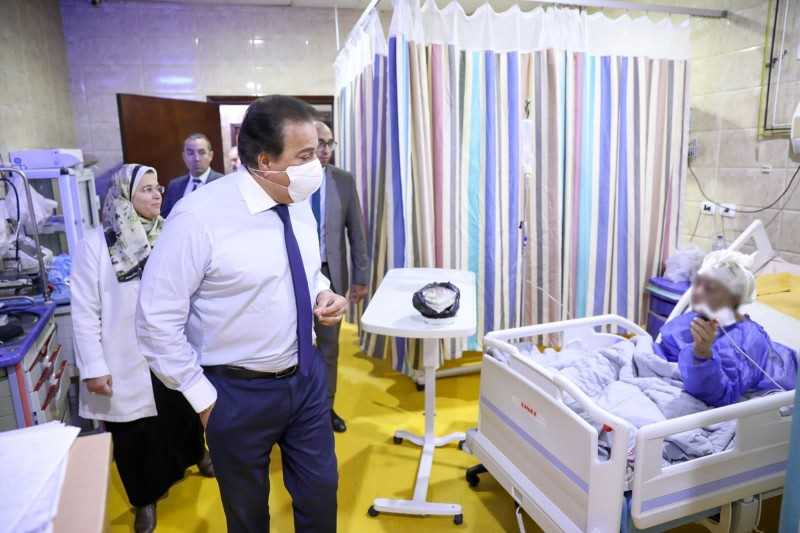 وزير الصحة يتفقد مستشفى مبرة المعادي لمتابعة الخدمات الطبية المقدمة للمواطنين