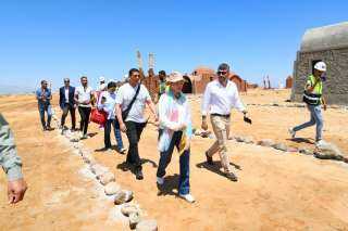 وزيرة البيئة بجولة تفقدية لمتابعة قرية الغرقانة بمحمية نبق بجنوب سيناء