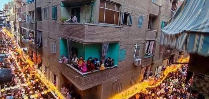 وزير الشباب والرياضة يلتقي شباب المطرية بعد حفل إفطار ١٥ رمضان