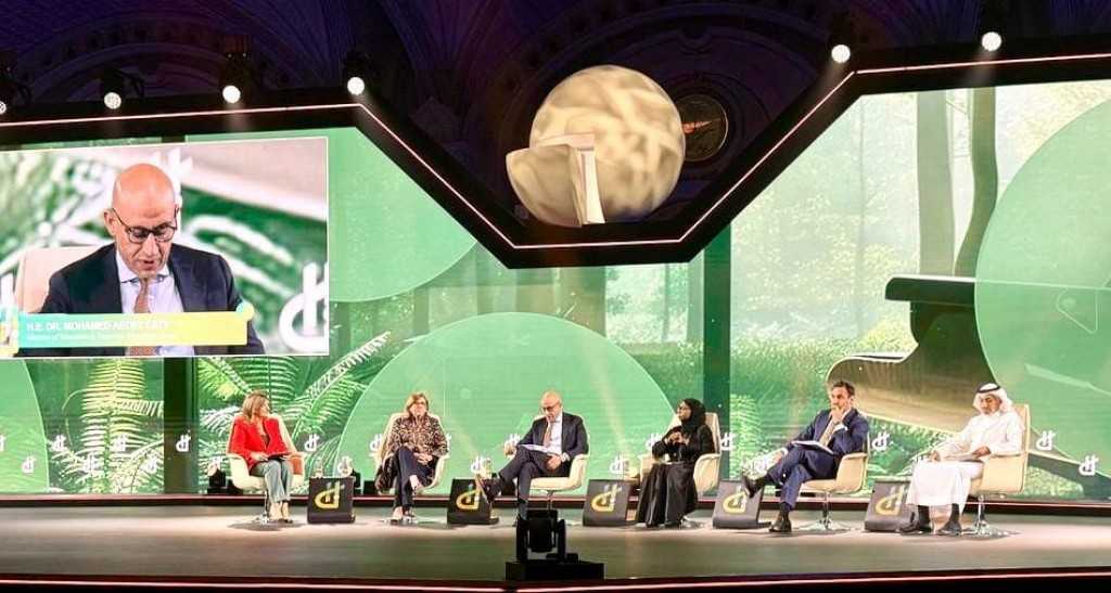 وزير التربية والتعليم يشارك في جلسة حوارية تحت عنوان «تمكين التوافق مع سوق العمل وجاهزية القوى العاملة»