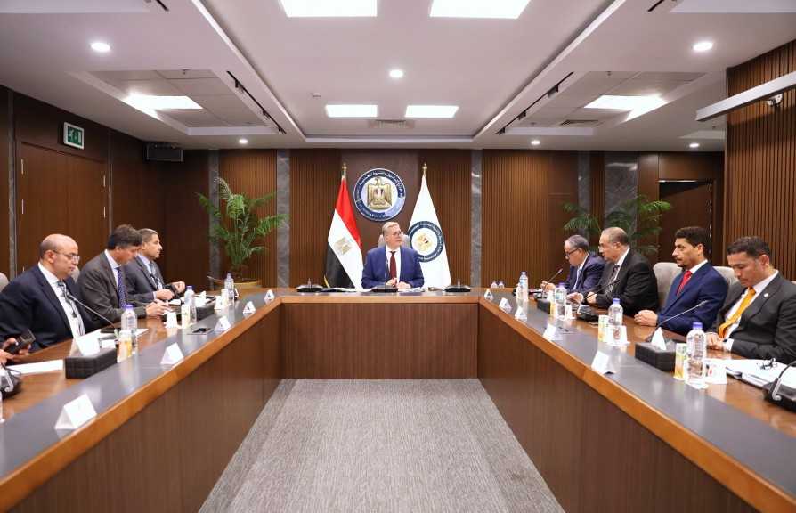 وزير البترول يترأس اجتماع الجمعية العامة للشركة الفرعونية للبترول