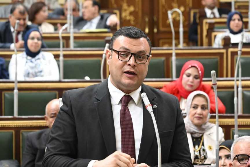 وزير الإسكان في الجلسة مجلس النواب لمناقشة مشروع قانون تنظيم مرفق مياه الشرب والصرف الصحي