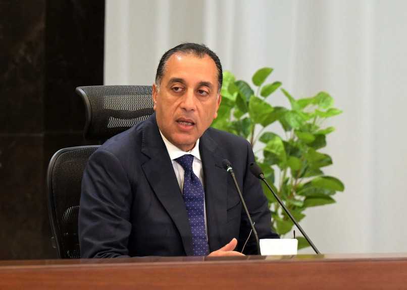 رئيس الوزراء : محافظ البنك المركزي يُدير السياسة النقدية باحترافية شديدة