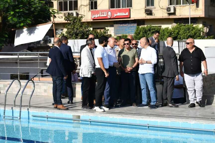 وزير الرياضة ومحافظ القاهرة يتفقدان المركز الرياضي بشبرا