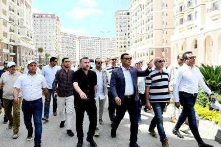 وزير الإسكان يتفقد مباني ” صواري بالإسكندرية