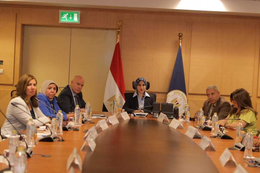 نائب وزير السياحة والآثارتشهد  بنموذج مُحاكاة مجلس الشيوخ المصري الذي تنفذه وزارة الشباب والرياضة