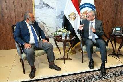 وزير البترول والثروة المعدنية يبحث تسريع إجراءات إطلاق استثمارات مصرية جديدة لتعظيم القيمة المضافة من الفوسفات