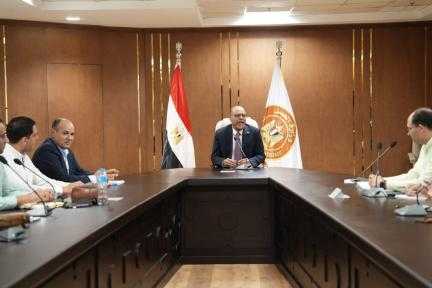 في أول أيام تطبيق قانون العمل الجديد.. تحرير 201 محضر تصاريح عمل أجانب بغرامات تصل إلى 20 مليون  جنيه