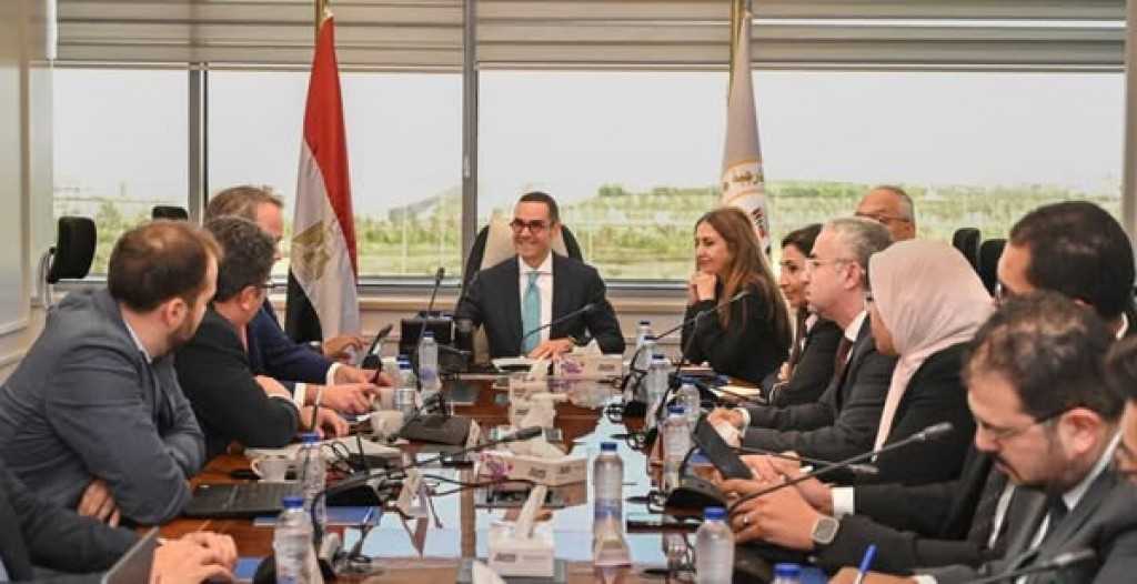وزير الاستثمار والتجارة الخارجية يلتقي وفد مؤسسة S&P Global في إطار مناقشة مستجدات التصنيف الائتماني لجمهورية مصر العربية وآفاق الاقتصاد الكلي