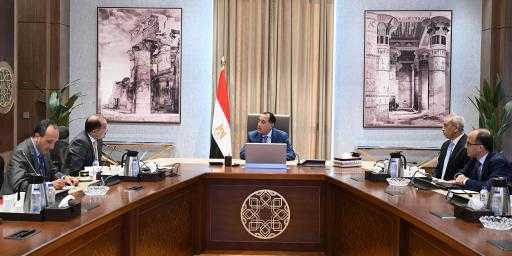 رئيس الوزراء يستعرض مع وزير المالية الملامح الأولية للحزمة الثانية من مبادرة التسهيلات الضريبية