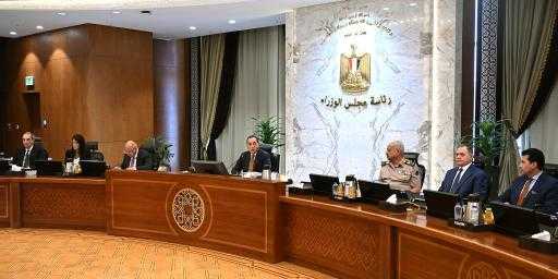 الوزراء يبحث الآلية القانونية لإلغاء الرسوم على تغيير النشاط السكني والتجاري والإداري إلي  فندقي