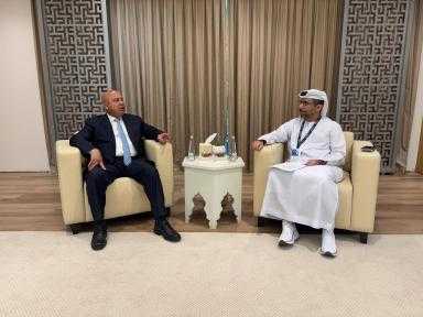 كامل وزير يلتقي الرئيس التنفيذي لمجموعة موانئ ابوظبي لمتابعة الموقف التنفيذي لعدد من المشروعات المشتركة