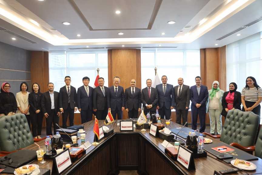 وكالة الفضاء المصرية تستقبل وفدًا رفيع المستوى من وزارة العلوم والتكنولوجيا الصينية