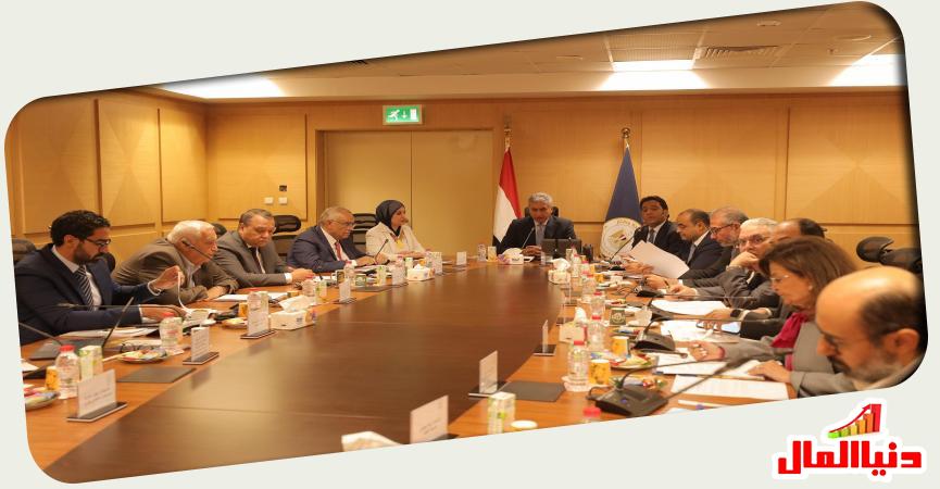 وزير السياحة والأثار 