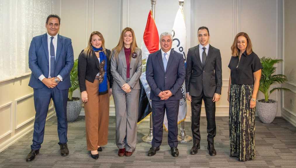 تعاون بين «اقتصادية قناة السويس» و«الأكاديمية العربية»  لتنمية الموارد البشرية بالهيئة