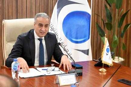 وزير العمل يبدأ جولات لمواقع الإنتاج لمتابعة تطبيق... وزير العمل يبدأ جولات لمواقع الإنتاج لمتابعة تطبيق الحد الأدنى للأجور وعقود العمل والتأمين على العاملين