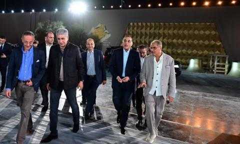 رئيس الوزراء يتابع ميدانياً اللمسات النهائية استعداداً لاحتفالية افتتاح المتحف المصري الكبير