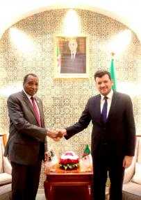 المدير العام للمنظمة العربية للتنمية الزراعية يلتقي معالي وزير الفلاحة والتنمية الريفية بالجزائر