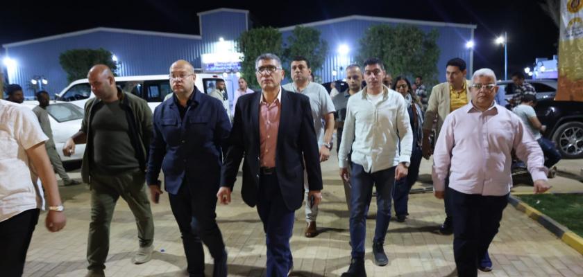 النجار  يتفقد الاستعدادات لانطلاق المهرجان الدولي الثامن للتمور بالواحات البحرية