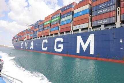 قناة السويس تشهد عبور سفينة الحاويات العملاقة CMA... قناة السويس تشهد عبور سفينة الحاويات العملاقة CMA CGM JULES VERNE بعد عبورها بأمان من باب المندب