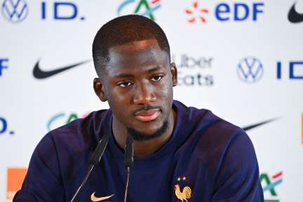 ليفربول الإنجليزي ينتظر رد إبراهيما كوناتي بشأن التجديد... ليفربول الإنجليزي ينتظر رد إبراهيما كوناتي بشأن التجديد ثلاث مواسم