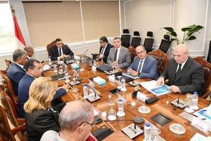 »وزير الإسكان يتابع الموقف التنفيذي لمشروعات المرحلة الأولى... »وزير الإسكان يتابع الموقف التنفيذي لمشروعات المرحلة الأولى للمبادرة الرئاسية «حياة كريمة