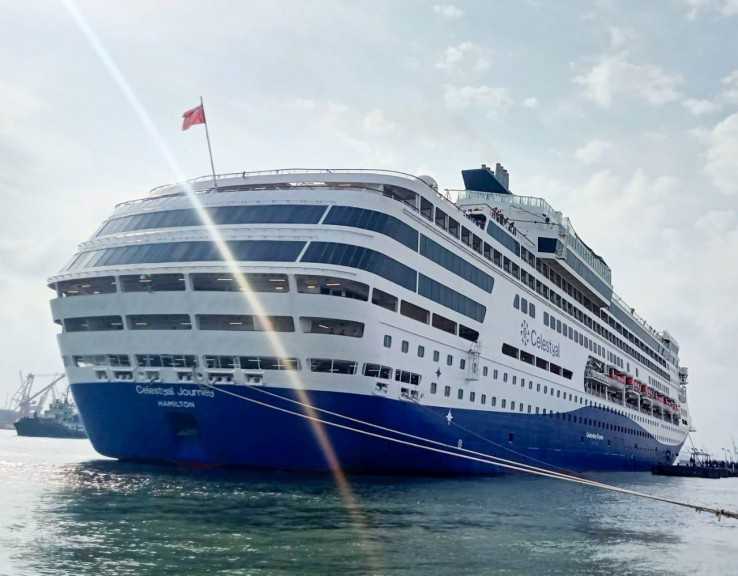 ميناء غرب بورسعيد يستقبل حتى الآن أكثر من 6300 سائح على متن 3 سفن سياحية خلال شهر نوفمبر 2025