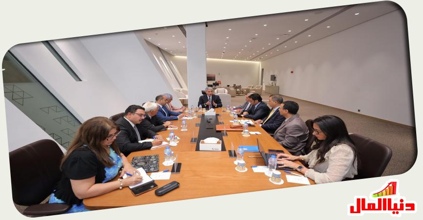 وزيرالسياحة والأثار