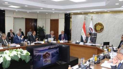 القابضة للأدوية تحقق نمواً قياسياً بنسب 79% و174% خلال 2024-2025 « إيرادات 11.6 مليار وربحية 2.1 مليار جنيه»