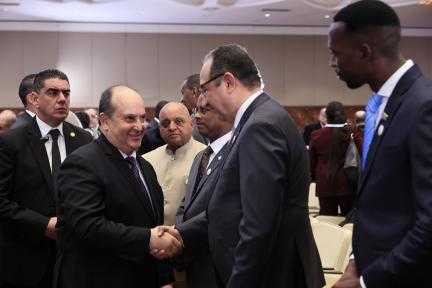 محمد شيمي يلتقي الوزير الأول للجمهورية الجزائرية... محمد شيمي يلتقي الوزير الأول للجمهورية الجزائرية على هامش المؤتمر الوزاري الأفريقي للأدوية